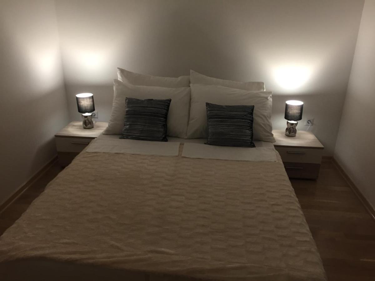 Apartman Toni Новаля Екстер'єр фото